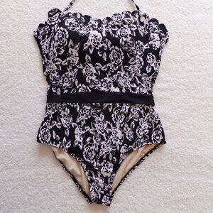 XL Sea Angel One Piece Swim Suit Black White Floral